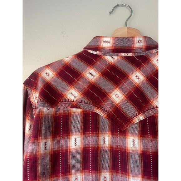 Wrangler Retro Plaid Southwest Flannel Pearl Snap with Embroidery - Picture 4 of 7